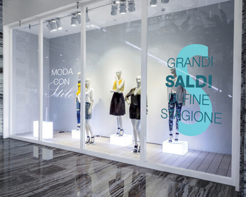 VETRINA DI MODA